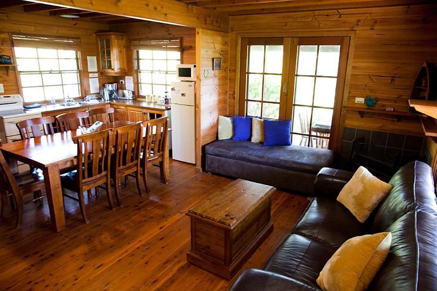 Minimbah Farm Cottages-Family Farmstay- Choose From 2 & 3 Bedroom Cottages And 6 Bedroom House Kangaroo Valley Zewnętrze zdjęcie